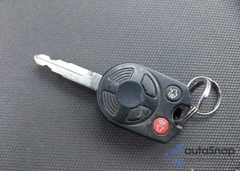 2011 Ford Escape Xlt z USA, uszkodzony, nr VIN 1FMCU0D7XBKB77473